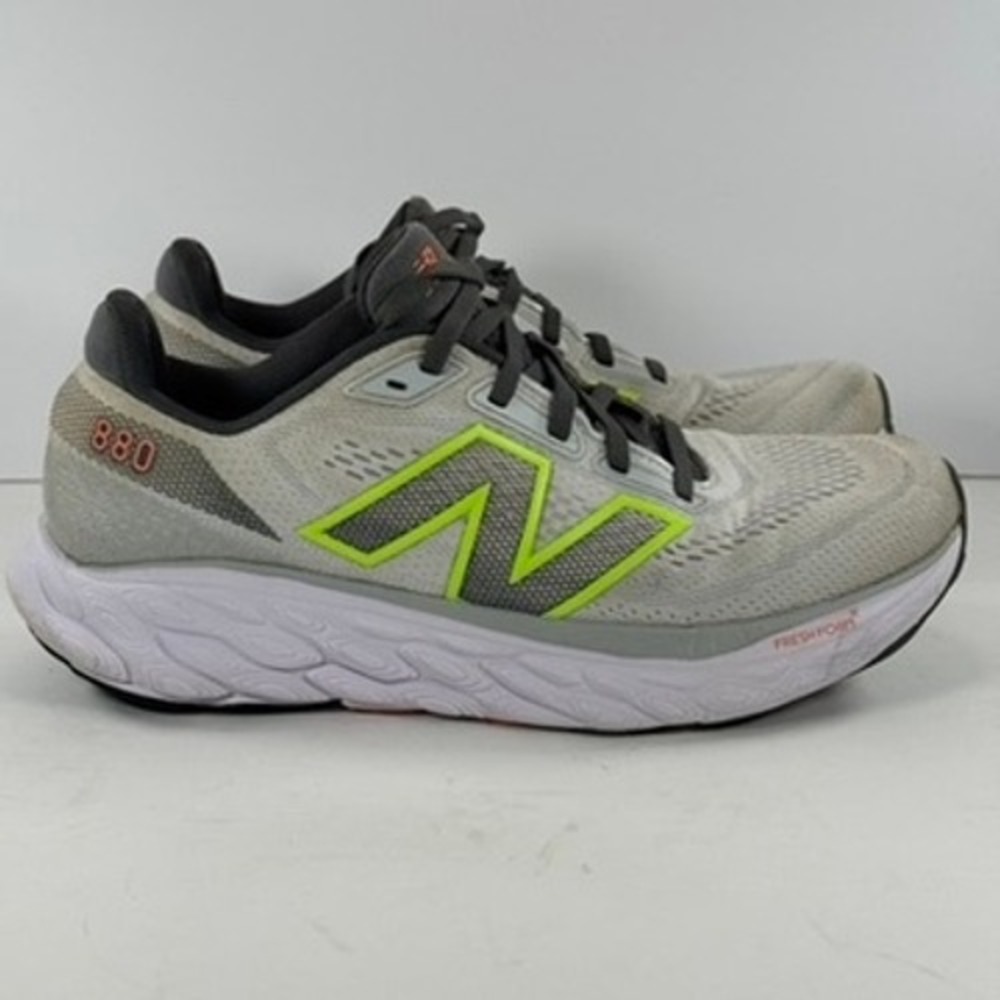 Newβ Balance Fresh Foam X 880v12 Running Shoes White Neon Woman's Size 8